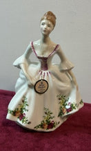 Load image into Gallery viewer, Royal Doulton Country Rose HN 3221. Made in England 42502
