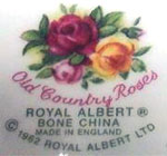 Load image into Gallery viewer, Royal Albert Old Country Roses Dinner Plate
