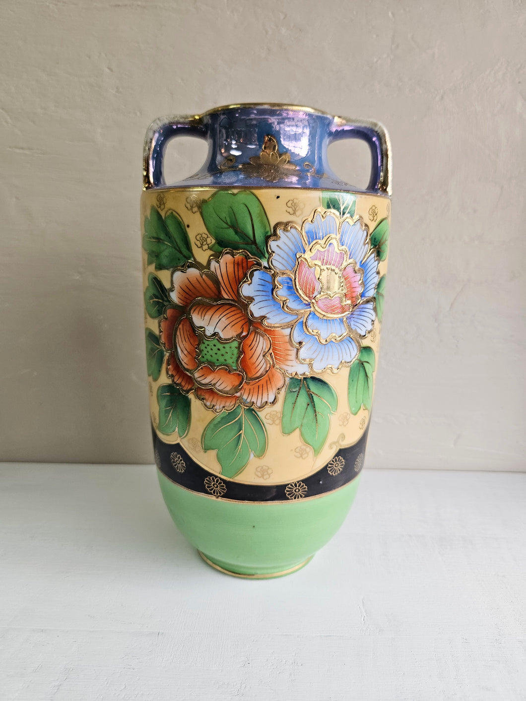 Oriental Floral Vase Made in Japan 42309