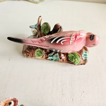 Load image into Gallery viewer, Pink Parrot Ceramic Wall Plaques 42501
