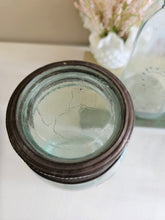 Load image into Gallery viewer, Vintage Blue Crown Mason Jars with Lids 42206
