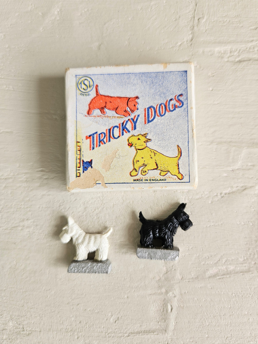 Vintage Miniature Scotty Dogs Magnetic Toy Tricky Dogs #42501
