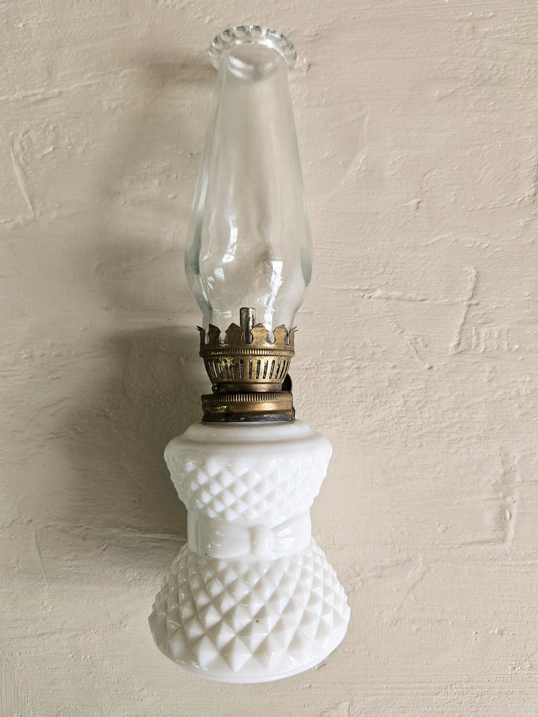 White Milk Gass Hobnail Oil Lamp #42503