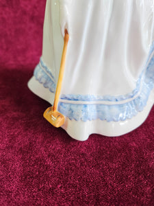 Royal Doulton "Summertime" HN 3137 #931