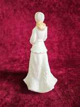 Load image into Gallery viewer, Royal Doulton &quot;Christmas Eve&quot; HN 4350 #2520
