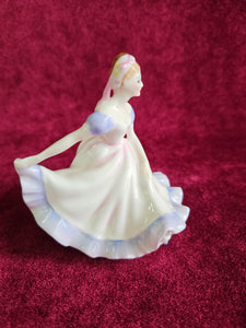 Royal Doulton "Ninette" HN 3215 #918