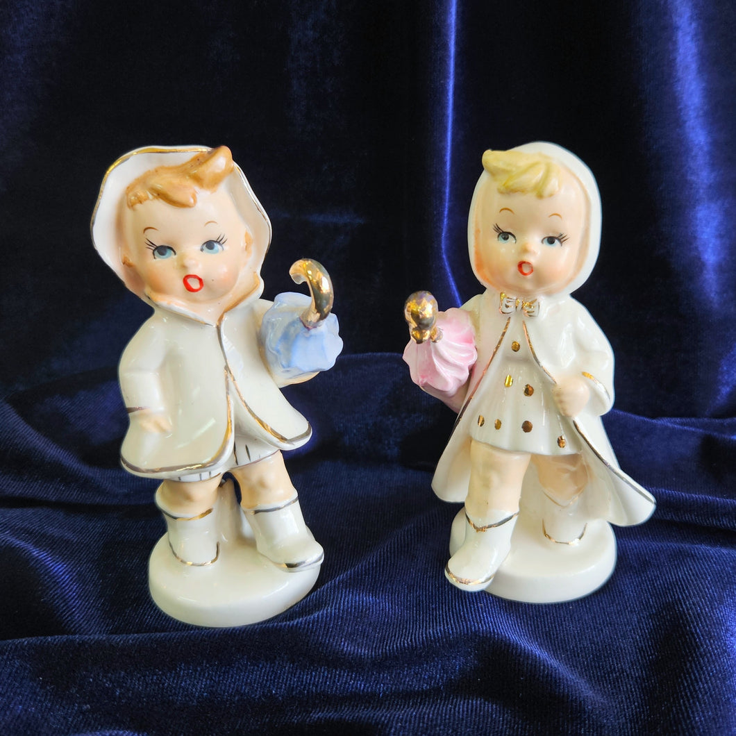 Vintage Napco “Just Ducky” 1956 Umbrella Raincoat Boy Girl Salt and Pepper Shakers WC