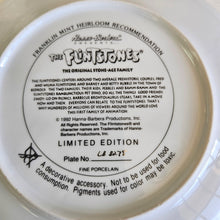 Load image into Gallery viewer, Franklin Mint Flintstones Limited Edition Collectors Plate 42504
