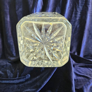 Heavy Cut Lead Crystal Vase – Roses Etching and Geometric Design 020