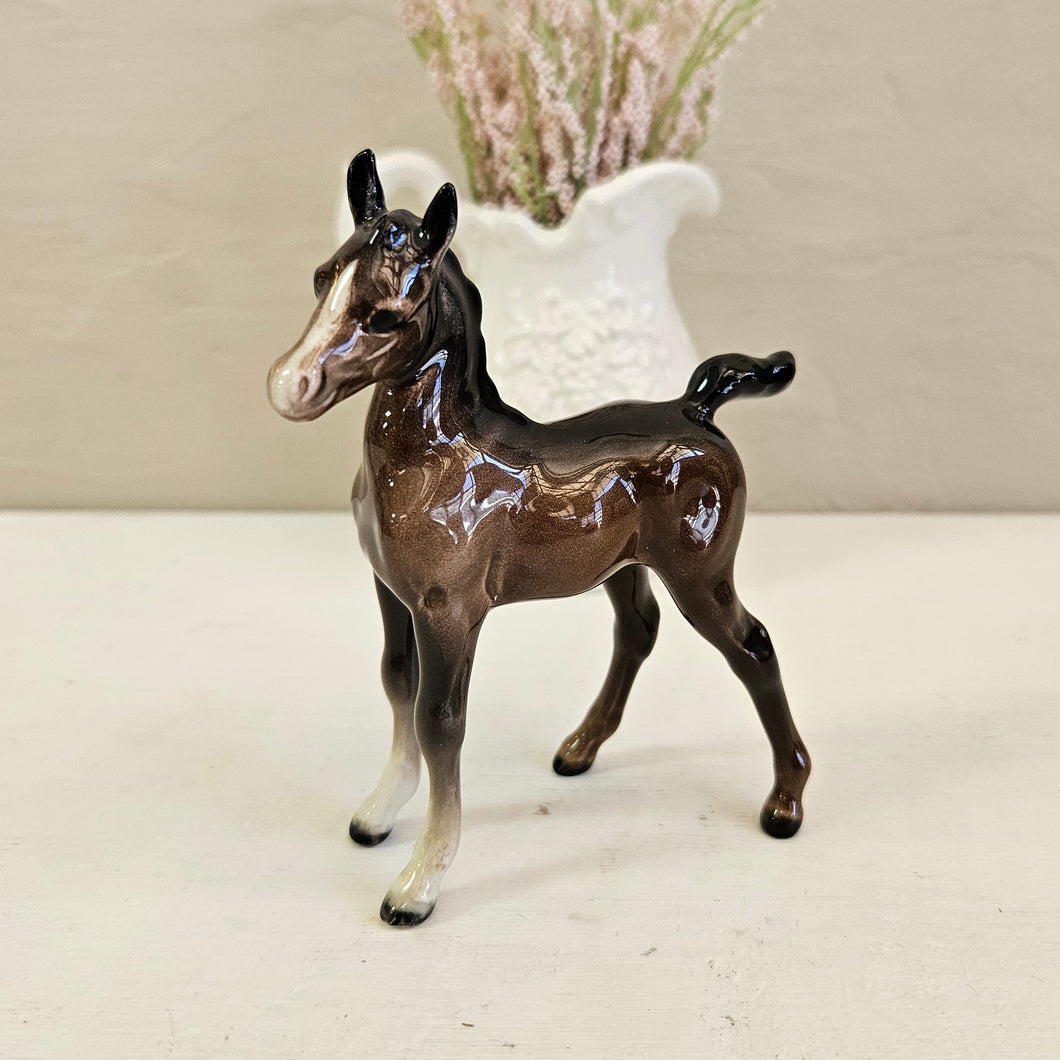 Beswick Foal Figurine – Standing, Gloss Brown 023