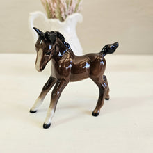Load image into Gallery viewer, Beswick Foal Figurine – Standing, Gloss Dark Brown 42506
