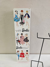 Load image into Gallery viewer, Vintage 1960&#39;s Mattel Brunette Bubble Cut Barbie with 1/2 the original box 42407
