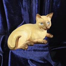 Load image into Gallery viewer, #1559 Beswick Siamese Cat Laying Down Figurine 42503
