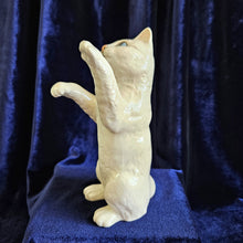 Load image into Gallery viewer, Beswick Persian White Cat Standing 25 08
