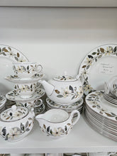 Load image into Gallery viewer, Wedgwood Beaconsfield 62-piece Dinner Ware Set. 42506
