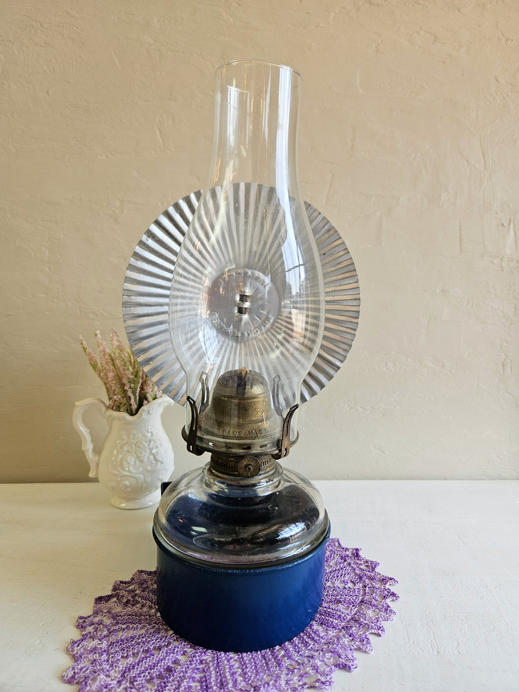Wall Mount Oil Hurrican Lamp with Tin Reflector 42503