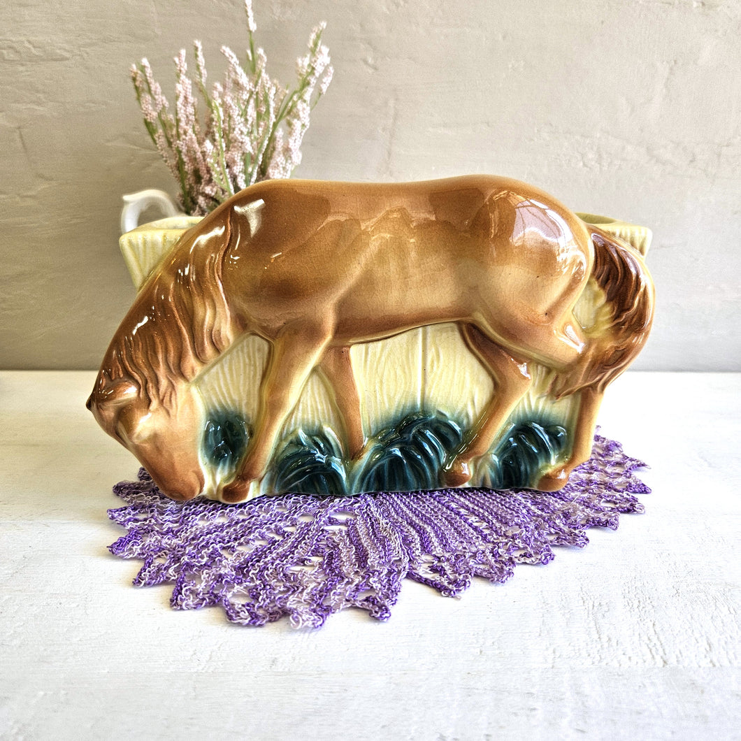 Royal Copley Grazing Horse Planter #2459