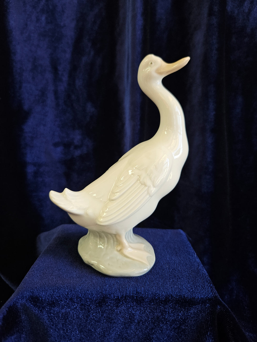 Nao Goose Figurine 42502