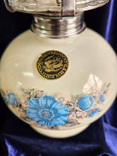 Load image into Gallery viewer, Lamplight Farms Ivory Glass Oil Lamp #2529
