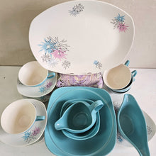 Load image into Gallery viewer, Midwinter Stylecraft Dinnerware – Atomic Starburst Pattern #42508
