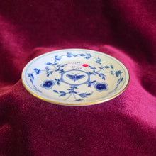 Load image into Gallery viewer, Bing &amp; Grondhal Copenhagen Butter Pat 42510
