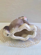 Load image into Gallery viewer, Royal Copley Cat with Bow Figurine 19753001
