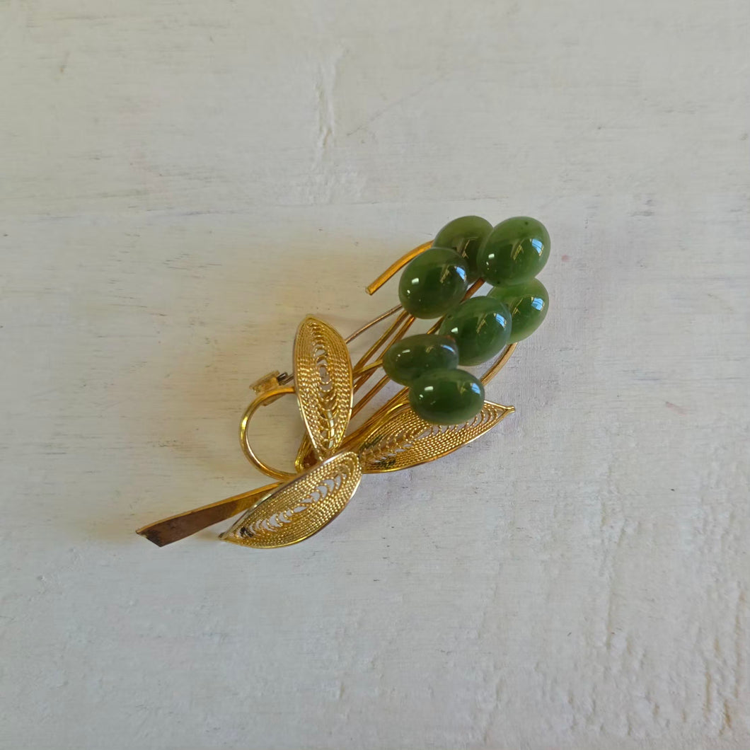 Costume Brooch - flower bouquet 2438001