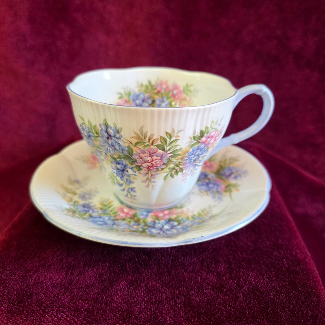 Royal Albert Blossom Time Series “Wisteria” 42510009