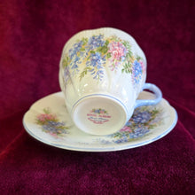 Load image into Gallery viewer, Royal Albert Blossom Time Series “Wisteria” 42510009
