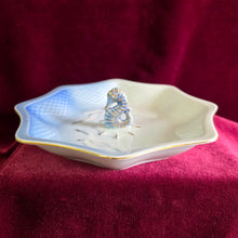 Load image into Gallery viewer, Bing &amp; Grondahl Copenhagen Seagull &amp; Seahorse Handle Candy Dish 42510015
