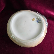 Load image into Gallery viewer, Bing &amp; Grondahl Copenhagen Crab Dish 42510018
