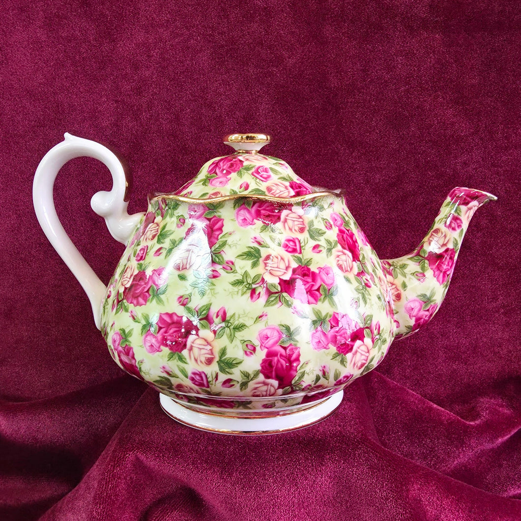 Royal Albert Old Country Roses Chintz Teapot 42509