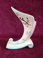 Load image into Gallery viewer, Hull Pottery Cornucopia Butterfly Vase

