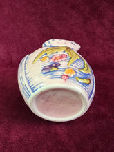 Load image into Gallery viewer, Hull Pottery T2 Blossom Flite Pattern Basket 032
