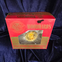 Load image into Gallery viewer, Woodwards Star Tree Toppers 2544
