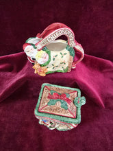 Load image into Gallery viewer, Fitz &amp; Floyd Night Before Christmas Cream &amp; Sugar 42410
