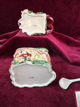 Load image into Gallery viewer, Fitz &amp; Floyd Night Before Christmas Cream &amp; Sugar 42410
