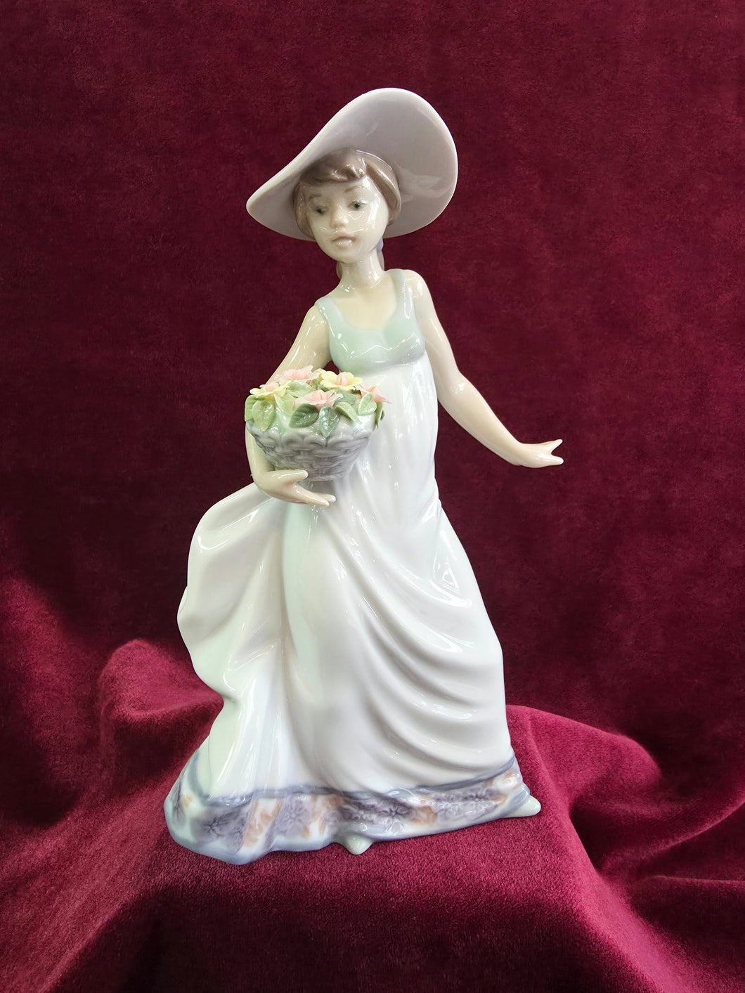 Lladro Carefree Girl with Basket of Flowers Figurine 036