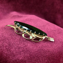 Load image into Gallery viewer, Continental Brooch &amp; Clip-on Earring Set 037
