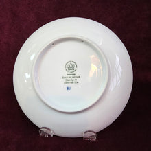 Load image into Gallery viewer, Bing &amp; Grondahl Copenhagen Christmas Plates 42412
