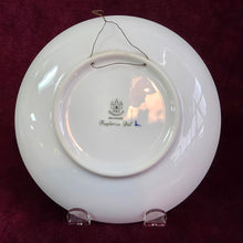 Load image into Gallery viewer, Bing &amp; Grondahl Copenhagen Christmas Plates 42412
