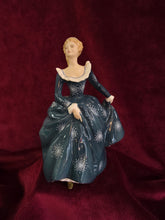 Load image into Gallery viewer, Royal Doulton Fragrance HN 2334 42410
