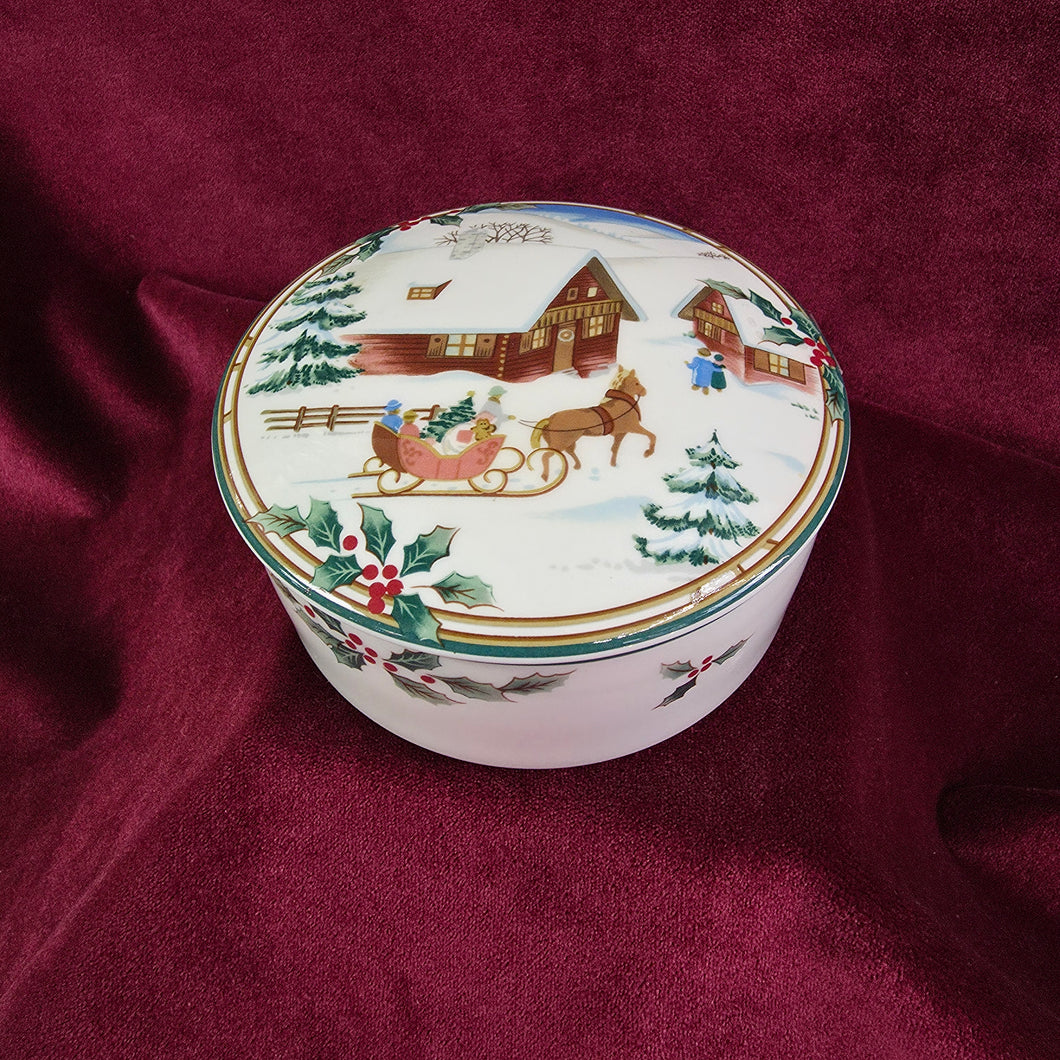 Mikasa Winter Scene Trinket Box 42511