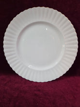 Load image into Gallery viewer, Royal Albert Val D'Or Dinner Plate 42509
