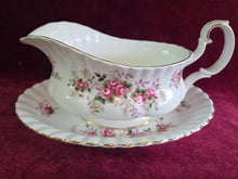 Load image into Gallery viewer, Royal Albert Lavender Rose Gravy Boat
