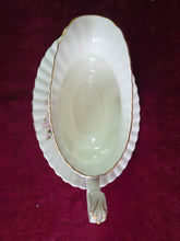 Load image into Gallery viewer, Royal Albert Lavender Rose Gravy Boat
