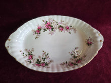 Load image into Gallery viewer, Royal Albert Lavender Large Tray for Cream &amp; Sugar 4736
