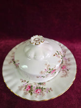 Load image into Gallery viewer, Royal Albert Lavender Rose Butter Dish
