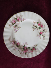 Load image into Gallery viewer, Royal Albert Lavender Rose Bread &amp; Butter Plate 6-inch
