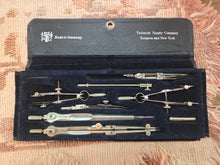 Load image into Gallery viewer, Vintage Geometry Set 012
